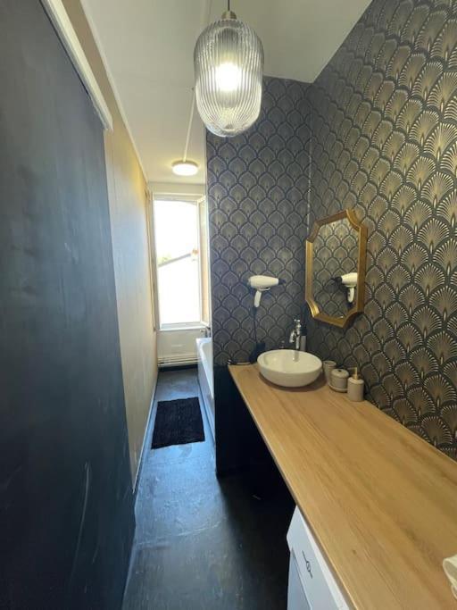 Appartement Spacieux A Deux Pas Du Centre Reims Bagian luar foto